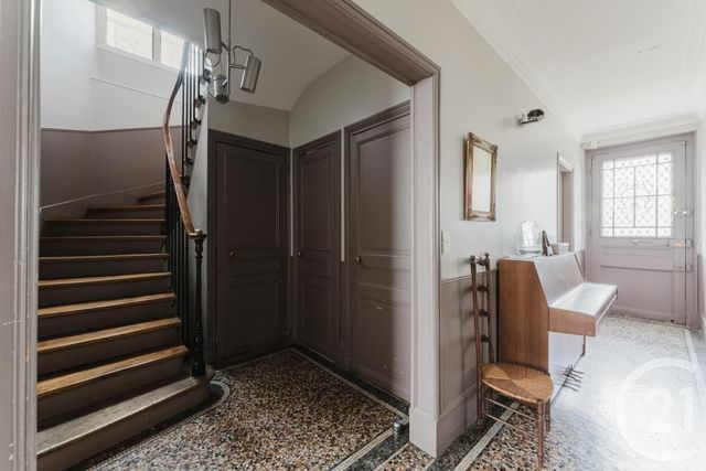 Maison &agrave; vendre - 8 pi&egrave;ces - 280 m2 - St Mande - 94 - ILE-DE-FRANCE