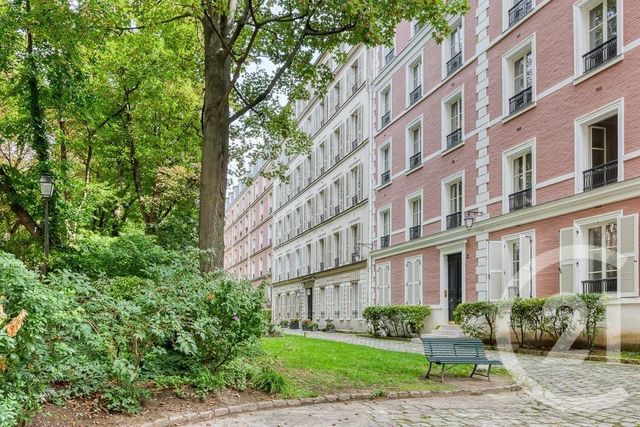 Appartement F3 à vendre - 4 pièces - 94 m2 - Paris - 75008 - ILE-DE-FRANCE