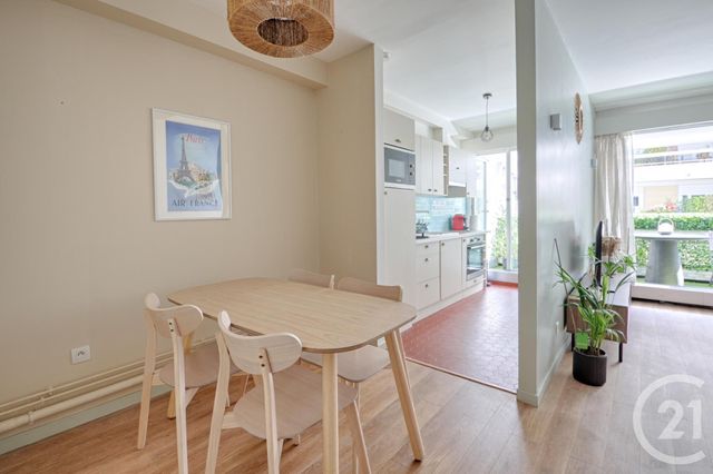 Appartement F3 à vendre - 3 pièces - 71 m2 - Paris - 75007 - ILE-DE-FRANCE