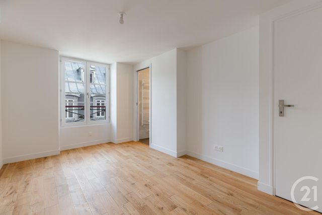 Appartement Duplex &agrave; vendre - 3 pi&egrave;ces - 49,68 m2 - Paris - 75007 - ILE-DE-FRANCE