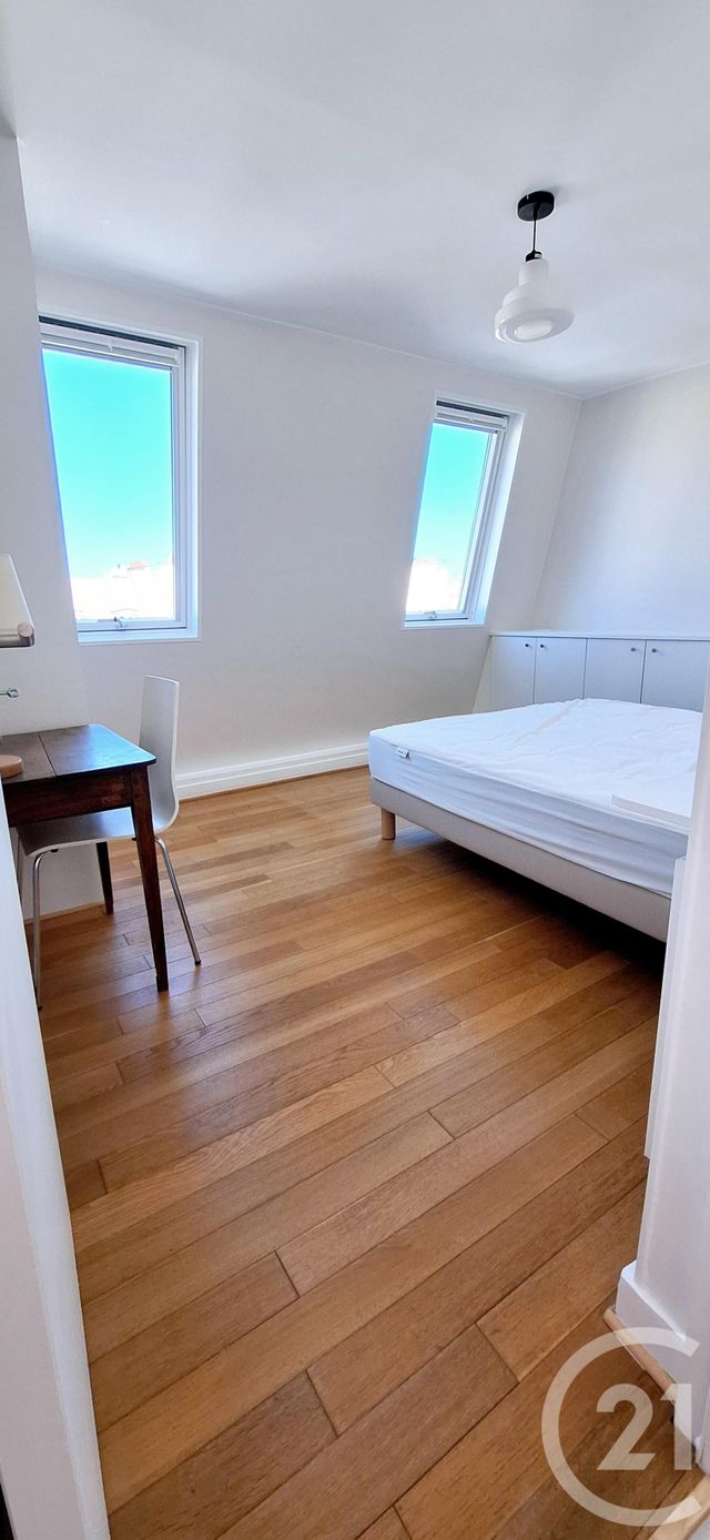 Appartement Duplex &agrave; louer - 3 pi&egrave;ces - 58,30 m2 - Paris - 75002 - ILE-DE-FRANCE