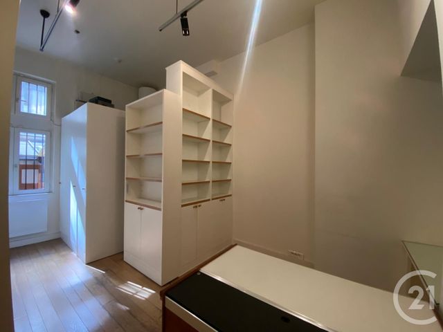 Appartement Autre &agrave; vendre - 3 pi&egrave;ces - 72 m2 - Paris - 75007 - ILE-DE-FRANCE