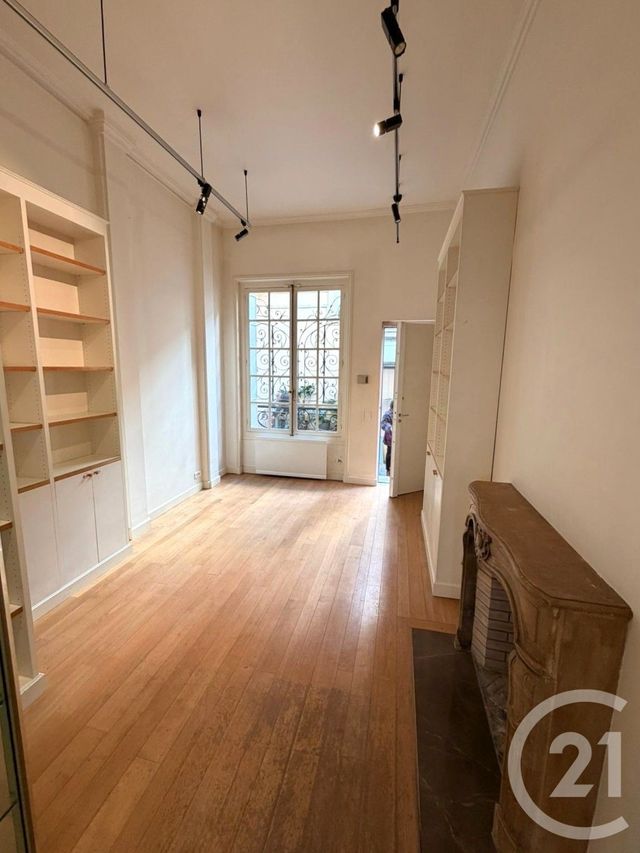 Appartement Autre &agrave; vendre - 3 pi&egrave;ces - 72 m2 - Paris - 75007 - ILE-DE-FRANCE