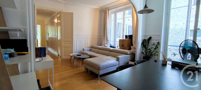 Appartement F3 à louer PARIS
