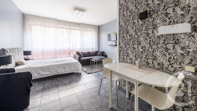 Appartement Studio à vendre - 1 pièce - 33 m2 - Paris - 75008 - ILE-DE-FRANCE