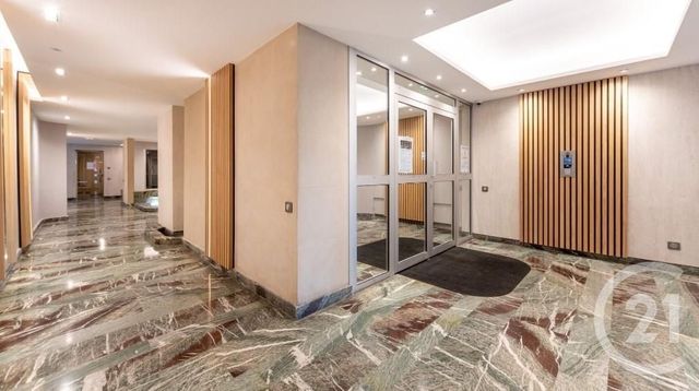 Appartement Studio à vendre PARIS