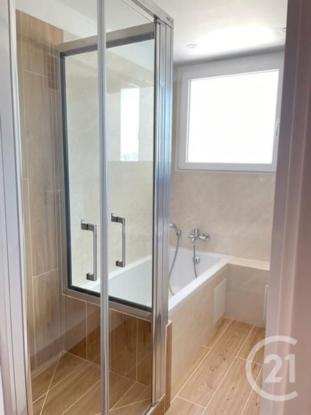 Appartement F4 à louer - 4 pièces - 88,05 m2 - Paris - 75017 - ILE-DE-FRANCE