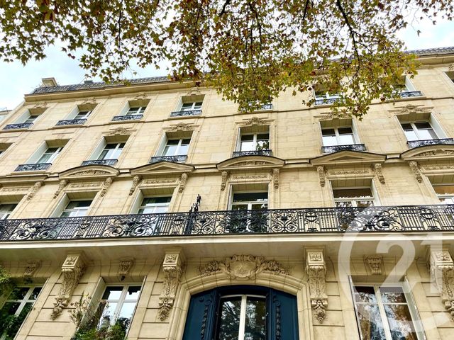 Afficher la photo en grand Appartement F5 à vendre - 5 pièces - 178,58 m2 - Paris - 75008 - ILE-DE-FRANCE