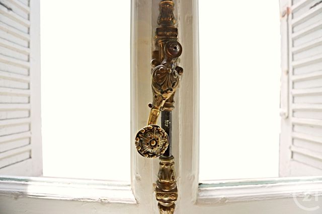 Appartement F3 à vendre - 3 pièces - 64 m2 - Paris - 75008 - ILE-DE-FRANCE