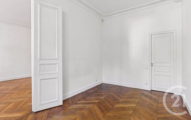 Afficher la photo en grand Appartement F2 à vendre - 2 pièces - 73 m2 - Paris - 75008 - ILE-DE-FRANCE