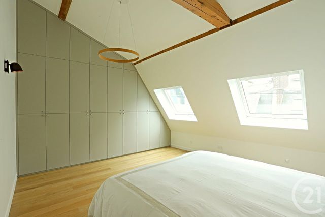 Appartement F4 à louer - 4 pièces - 122,80 m2 - Paris - 75008 - ILE-DE-FRANCE