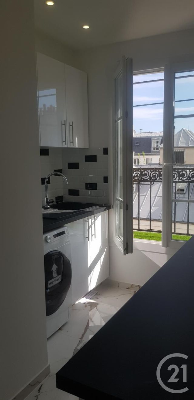 Appartement Studio &agrave; louer - 1 pi&egrave;ce - 19,46 m2 - Paris - 75011 - ILE-DE-FRANCE