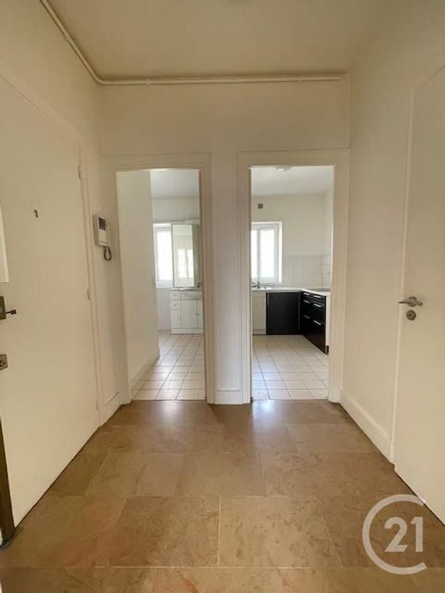 Appartement F2 &agrave; vendre - 2 pi&egrave;ces - 43,84 m2 - Paris - 75008 - ILE-DE-FRANCE