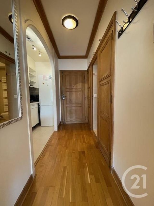 Appartement Studio &agrave; louer - 1 pi&egrave;ce - 36,46 m2 - Paris - 75008 - ILE-DE-FRANCE