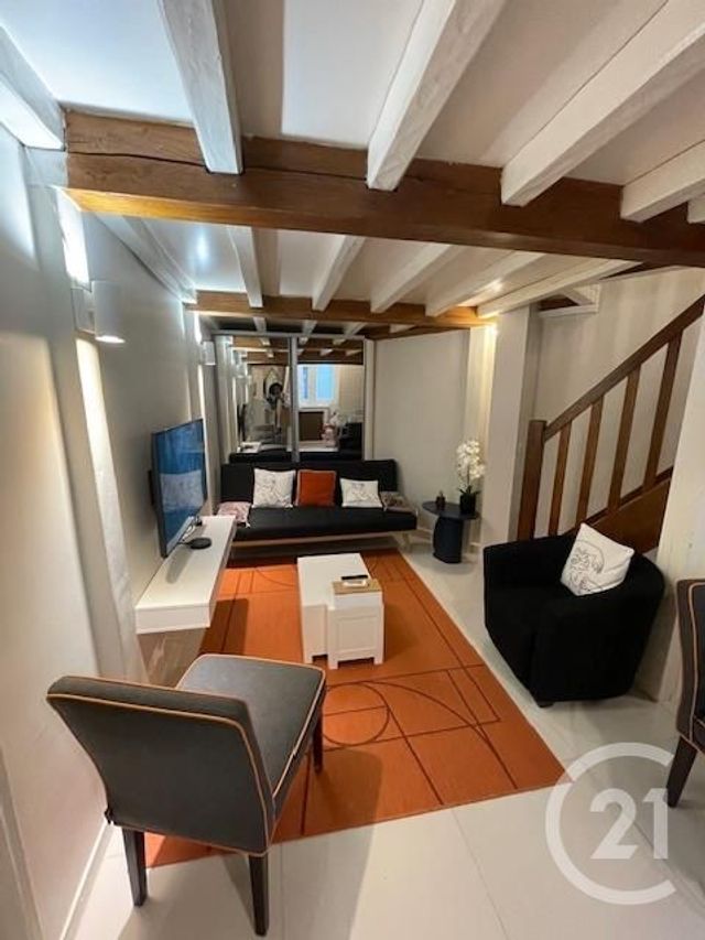 Appartement F1 à louer PARIS