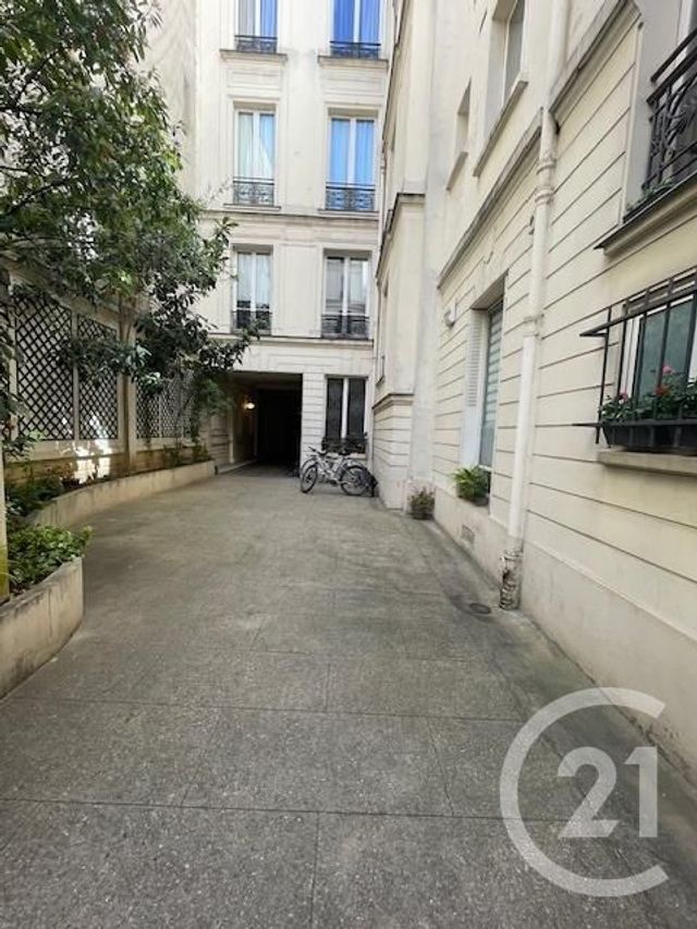 Appartement F2 &agrave; louer - 2 pi&egrave;ces - 40,50 m2 - Paris - 75008 - ILE-DE-FRANCE