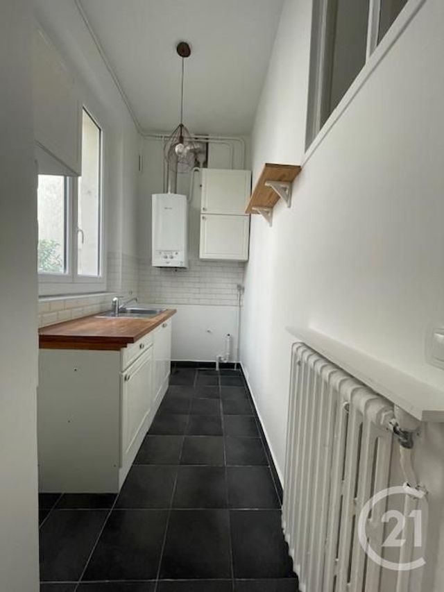 Appartement F2 &agrave; louer - 2 pi&egrave;ces - 40,50 m2 - Paris - 75008 - ILE-DE-FRANCE