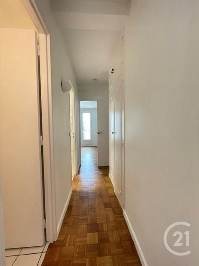 Appartement F3 &agrave; louer - 3 pi&egrave;ces - 63,66 m2 - Paris - 75015 - ILE-DE-FRANCE