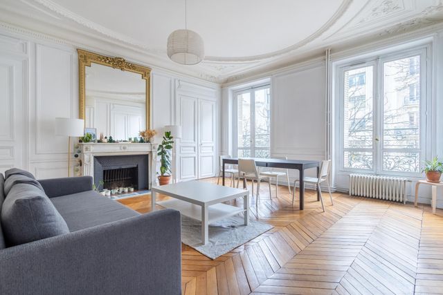 Appartement F3 à vendre - 3 pièces - 101,33 m2 - Paris - 75008 - ILE-DE-FRANCE