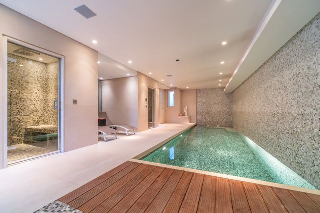 Afficher la photo en grand Appartement à vendre - 7 pièces - 425 m2 - Paris - 75016 - ILE-DE-FRANCE