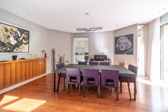 Afficher la photo en grand Appartement à vendre - 7 pièces - 425 m2 - Paris - 75016 - ILE-DE-FRANCE