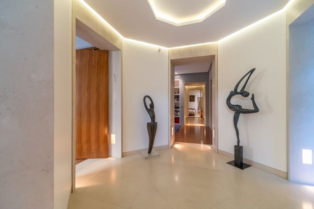 Afficher la photo en grand Appartement à vendre - 7 pièces - 425 m2 - Paris - 75016 - ILE-DE-FRANCE