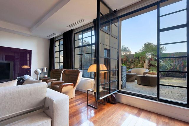 Appartement à vendre - 5 pièces - 154 m2 - Paris - 75008 - ILE-DE-FRANCE