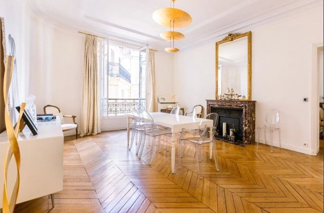 Appartement F5 à vendre - 5 pièces - 175 m2 - Paris - 75008 - ILE-DE-FRANCE