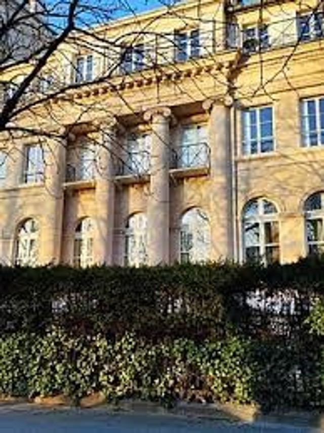 Appartement F6 &agrave; vendre - 6 pi&egrave;ces - 142 m2 - Paris - 75008 - ILE-DE-FRANCE