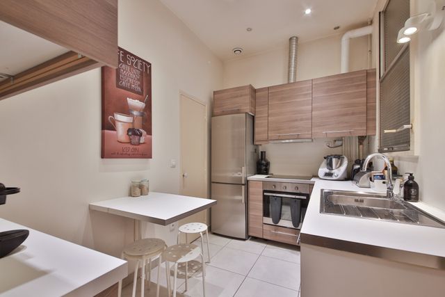 Appartement F4 &agrave; vendre - 4 pi&egrave;ces - 88 m2 - Paris - 75008 - ILE-DE-FRANCE