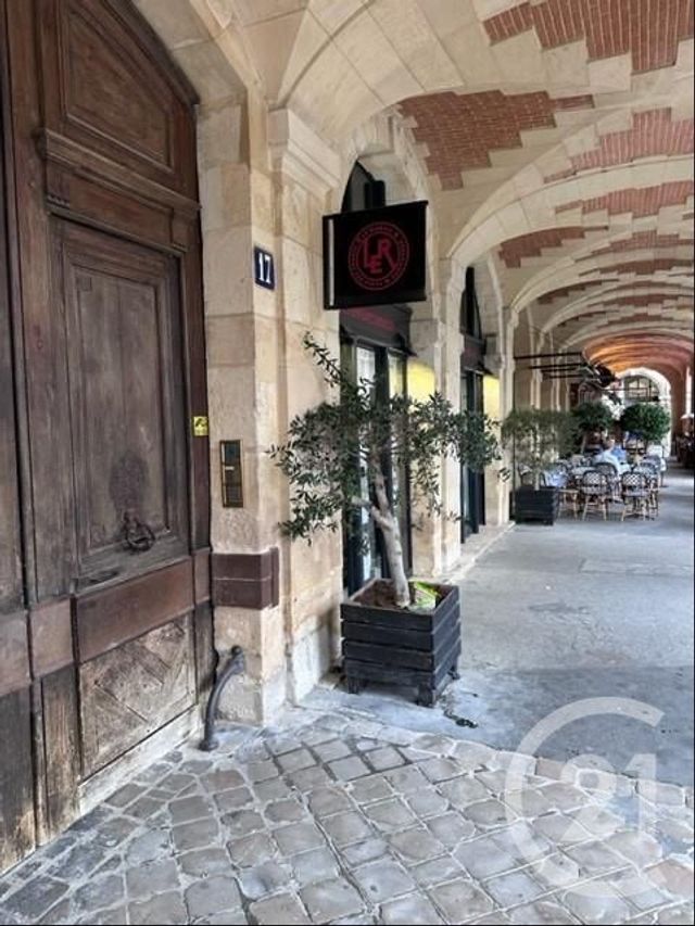 Parking à vendre - 12 m2 - Paris - 75004 - ILE-DE-FRANCE