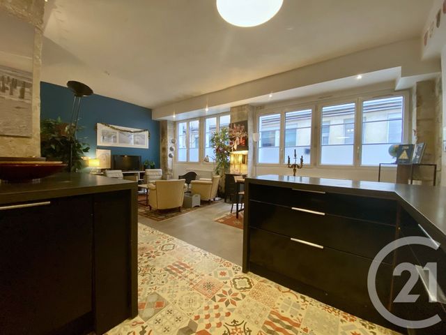 Appartement &agrave; vendre - 6 pi&egrave;ces - 88 m2 - Paris - 75011 - ILE-DE-FRANCE