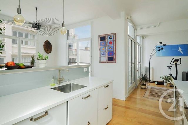 Appartement &agrave; vendre - 4 pi&egrave;ces - 105 m2 - Paris - 75010 - ILE-DE-FRANCE