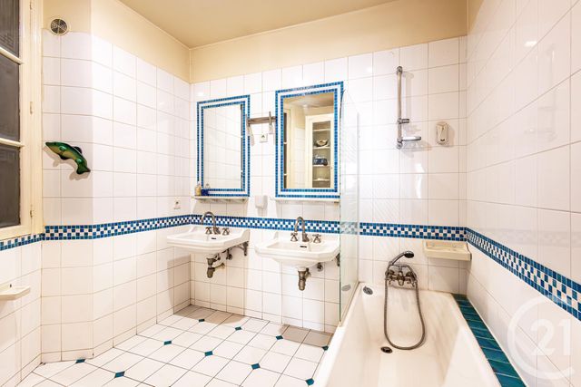 Appartement &agrave; vendre - 7 pi&egrave;ces - 184,04 m2 - Paris - 75012 - ILE-DE-FRANCE