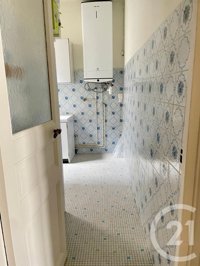 Appartement F3 &agrave; louer - 3 pi&egrave;ces - 48,10 m2 - Paris - 75008 - ILE-DE-FRANCE