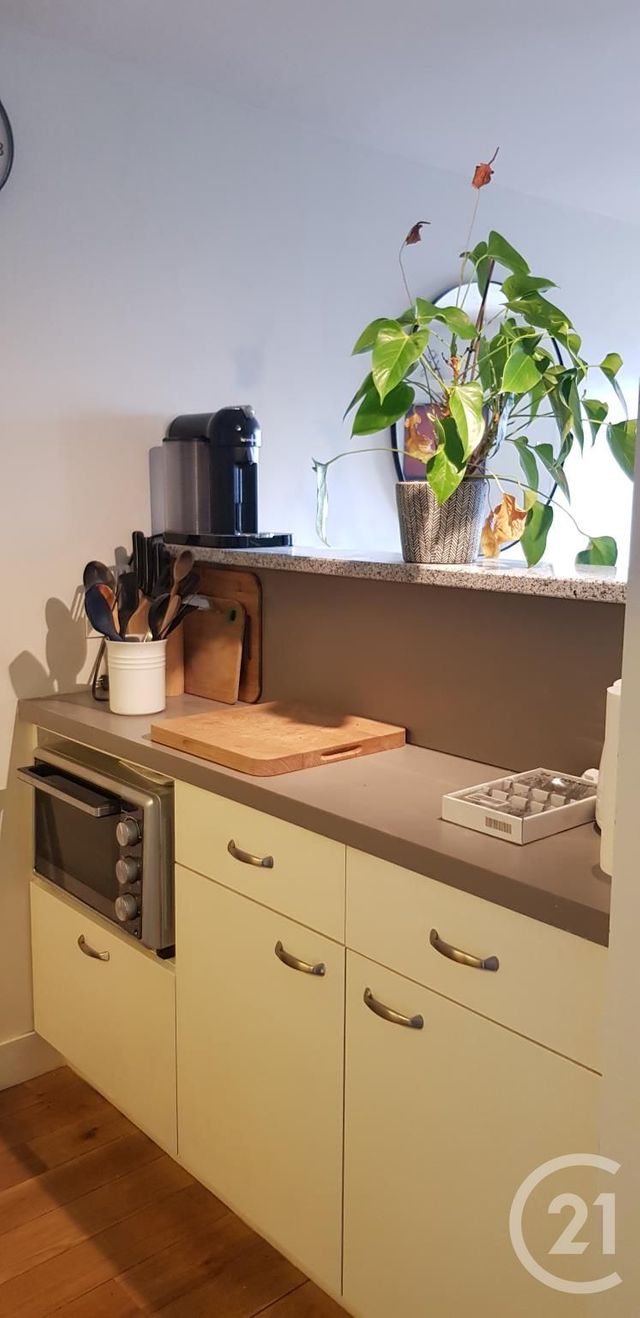 Appartement F2 &agrave; louer - 2 pi&egrave;ces - 46 m2 - Paris - 75003 - ILE-DE-FRANCE