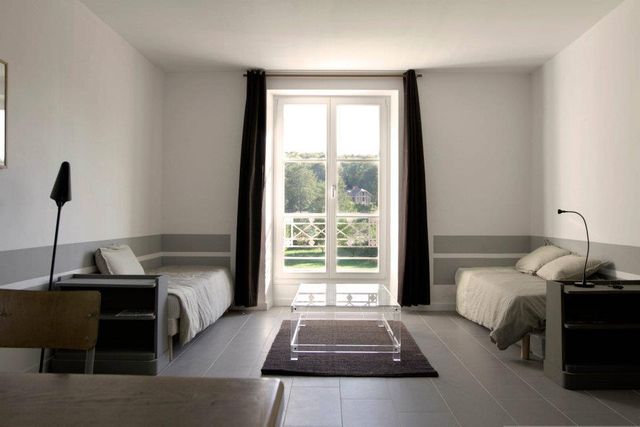 Maison à vendre - 28 pièces - 1500 m2 - 02 - PICARDIE