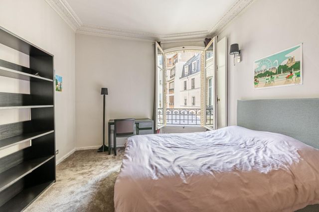 Appartement F5 &agrave; louer - 5 pi&egrave;ces - 174,01 m2 - Paris - 75007 - ILE-DE-FRANCE